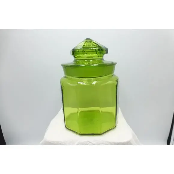 Vintage LE Smith 7.5" Green Glass 10 Paneled Canister Apothecary Jar w/Lid H1 - Picture 4 of 10